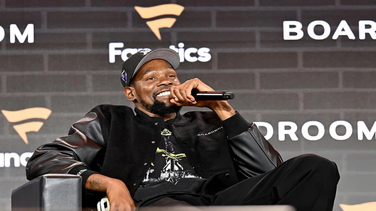 Kevin Durant can’t forget how LeBron James and Dwyane Wade reacted to James Harden leaving the Oklahoma Thunder